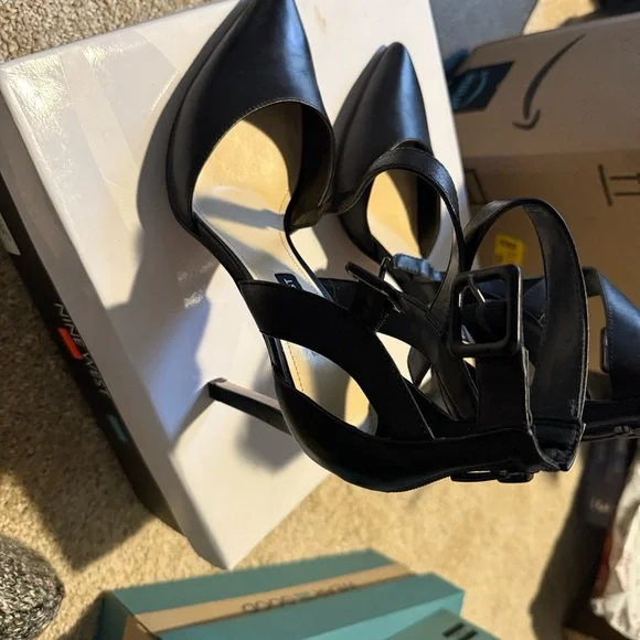Nine West Black Strappy Heels with Buckle - Picture 4 of 5